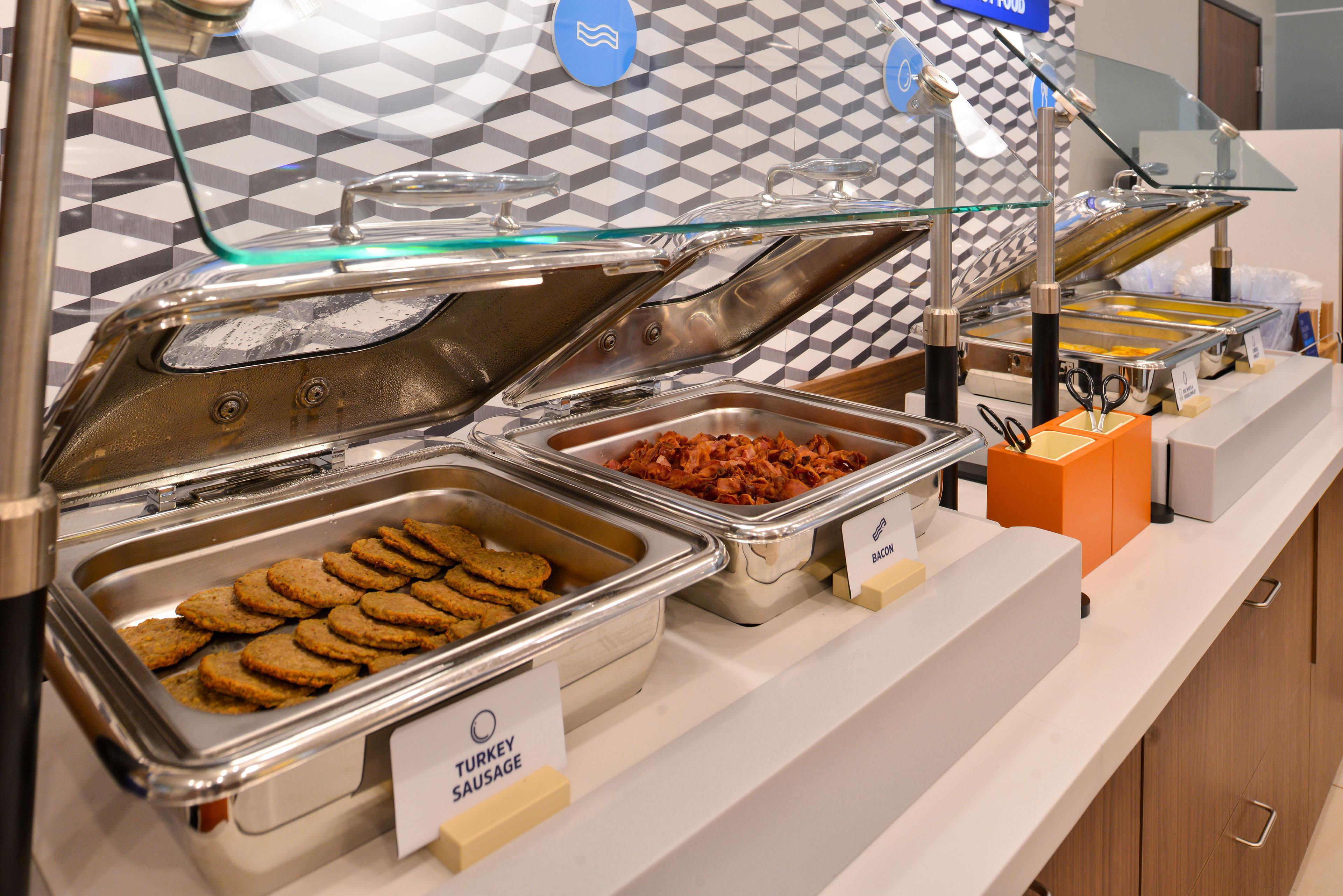 Holiday Inn Express Hotel & Suites Marshall By Ihg Extérieur photo