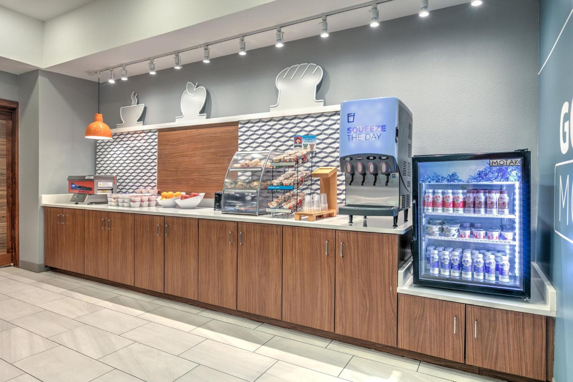 Holiday Inn Express Hotel & Suites Marshall By Ihg Extérieur photo