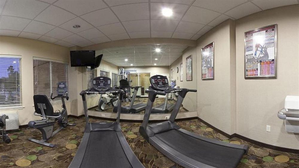 Holiday Inn Express Hotel & Suites Marshall By Ihg Extérieur photo